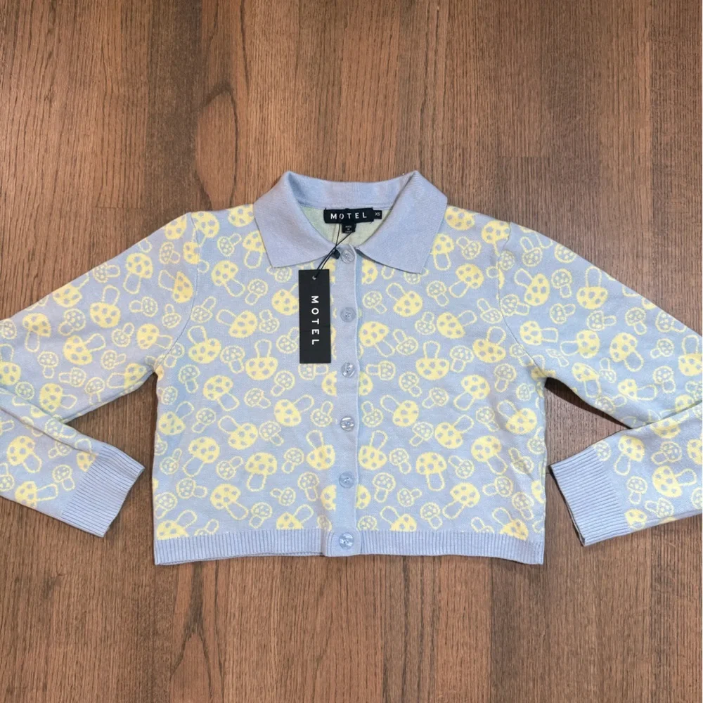 NEW Motel Rocks Baby Shroom Cropped Cardigan-Baby Blue/Yellow-Size XS - Picture 1 of 8